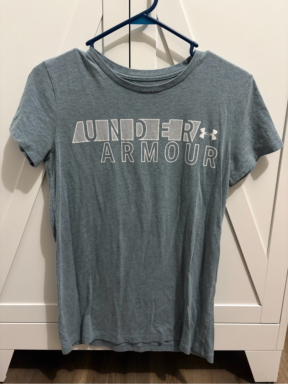 Under Armour Women's Short Sleeve Logo Tee in Slate Blue